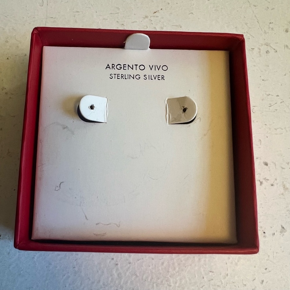 Silver hoop earrings - Picture 7 of 7